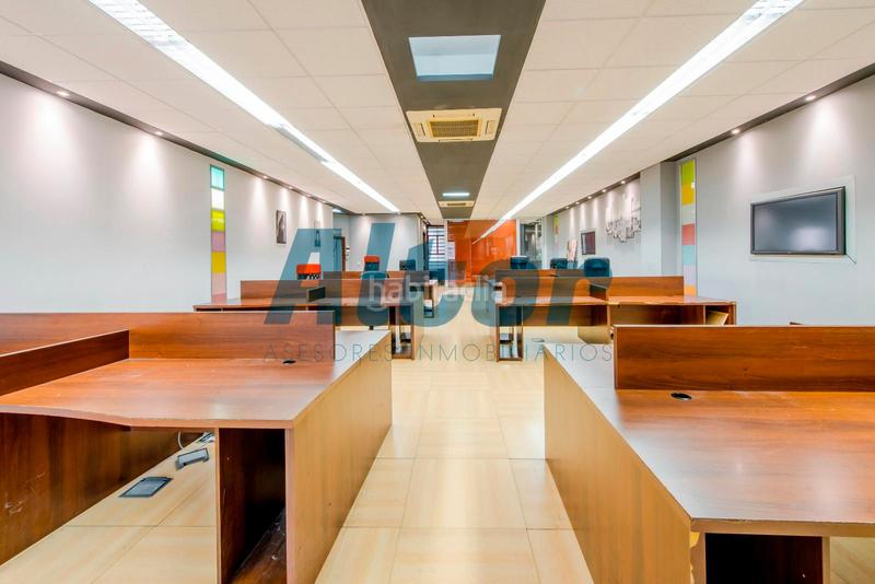 Foto a6f3fcbe-ad24-4f9f-8489-a23436eef775. Office space in Delicias Madrid