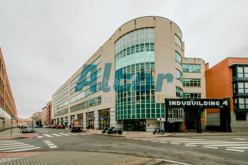Foto a16e8bdb-e708-479e-ae3a-d66627a7ea0b. Lloguer oficina a Delicias Madrid