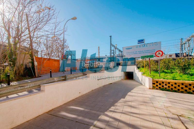 Foto f5fb8fc1-9a8c-4f35-94e3-0cebf357ecd2. Fondo rustico in Población de Arroyo