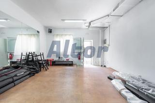 Local commercial à LUIS RUIZ