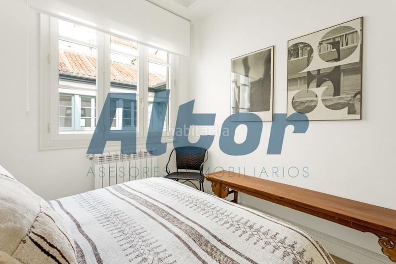 Foto a7e6a079-d468-4d2a-abe2-c45ac91816ef. Alquiler piso en Cortes-Huertas Madrid