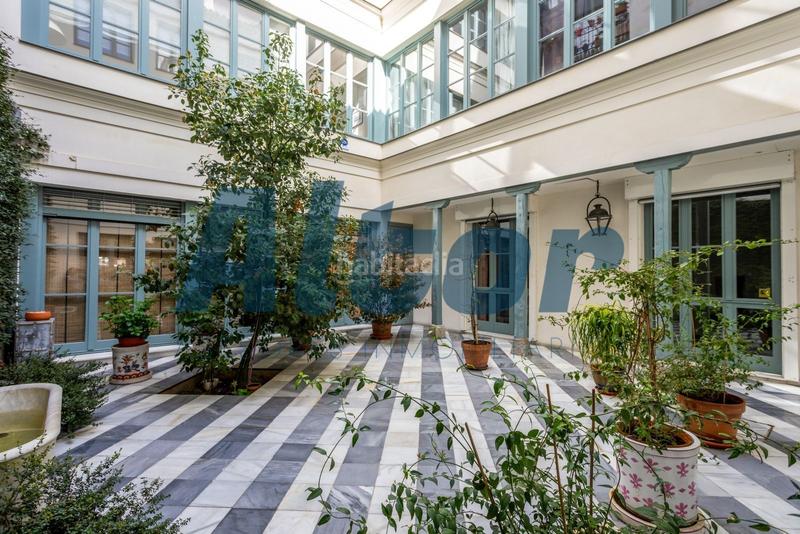 Foto 01e604de-0a3c-4b5a-967b-798bddb9b2cd. Location appartement avec chauffage dans Cortes-Huertas Madrid