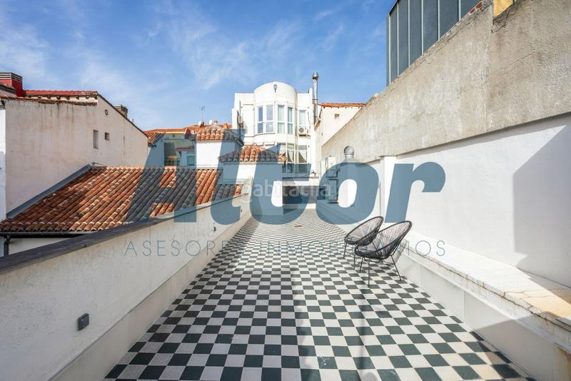 Foto a5407ecc-c2a1-4985-af11-227570e19281. Location appartement avec chauffage dans Cortes-Huertas Madrid