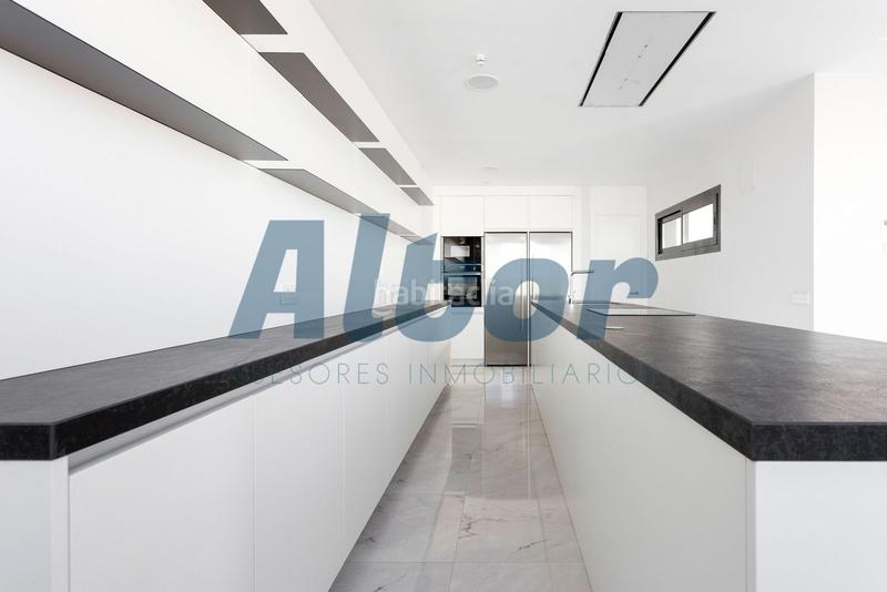 Foto 9880b939-ef66-4e27-9d63-07681c9d7b27. Dúplex en Ríos Rosas-Nuevos Ministerios Madrid