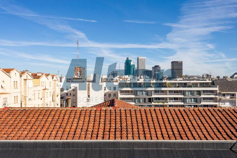 Foto a88f1eb5-a663-432b-bec9-f8febc06d65c. Dúplex en Ríos Rosas-Nuevos Ministerios Madrid