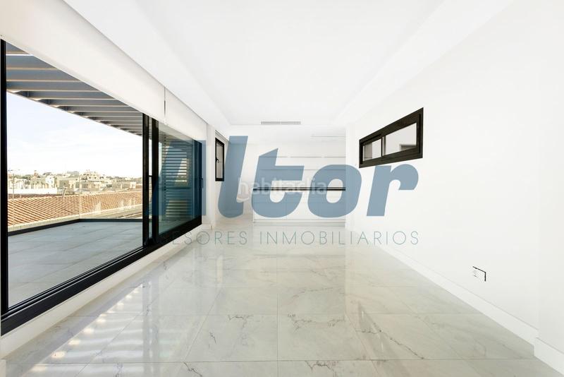 Foto de1b4bf8-4e58-40e0-9f77-8122ac8e679f. Dúplex en Ríos Rosas-Nuevos Ministerios Madrid