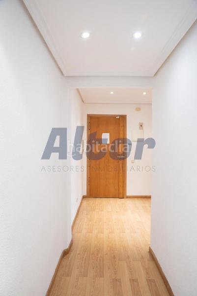 Foto 65ed2a1e-50a6-4581-ba5d-9d9062e7fbb2. Alquiler piso  en venta en calle de maría de molina en Madrid