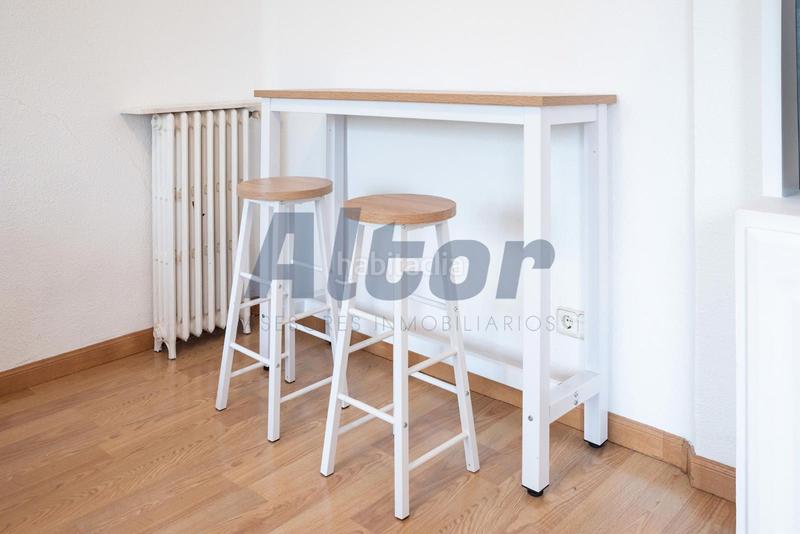 Foto 9d6c6e95-cd32-43e1-bc13-8b613e191fb1. Alquiler piso  en venta en calle de maría de molina en Madrid