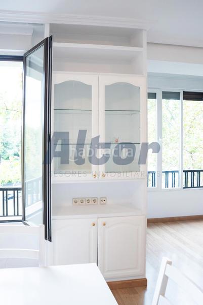 Foto c04f66a6-9afc-40ba-a266-36ebb2377fdb. Alquiler piso  en venta en calle de maría de molina en Madrid