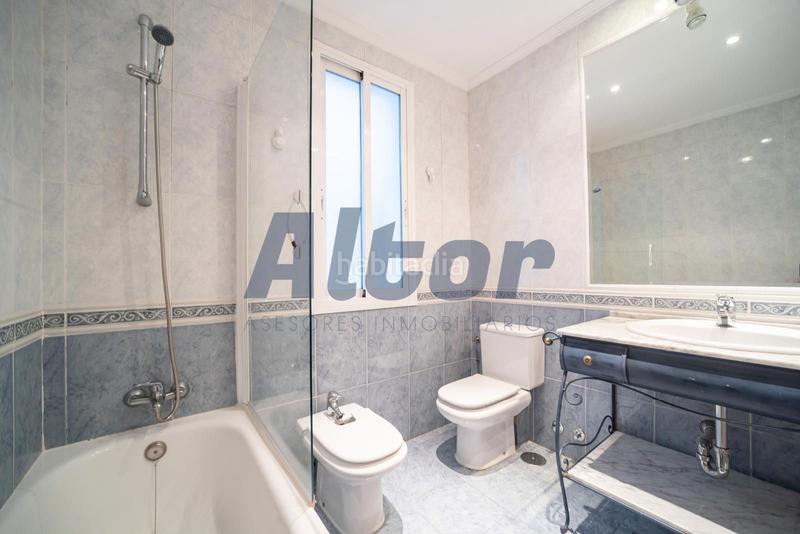Foto e20e8858-3ac1-4831-9ce0-ff3504446209. Alquiler piso  en venta en calle de maría de molina en Madrid
