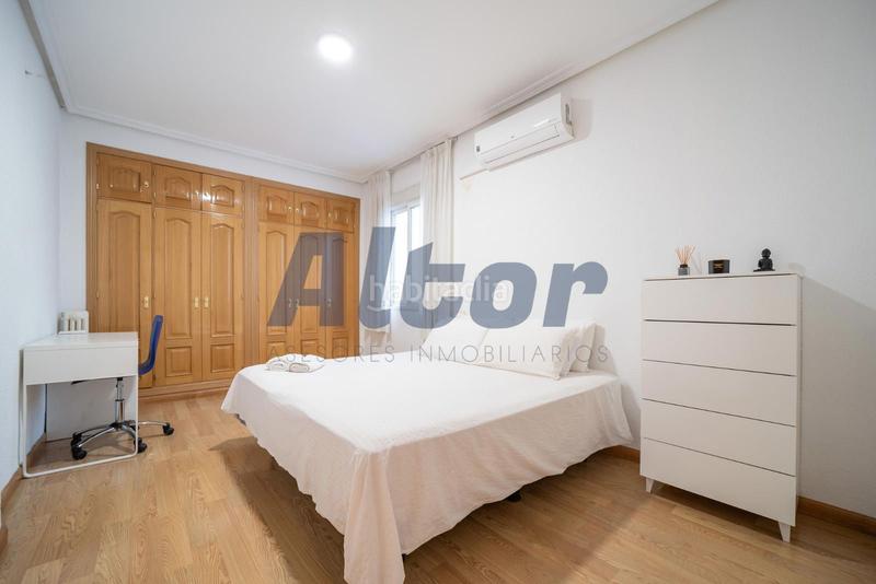 Foto c742ef21-b384-49d5-a9cf-aac8b7f1fbe0. Location appartement avec chauffage dans El Viso Madrid
