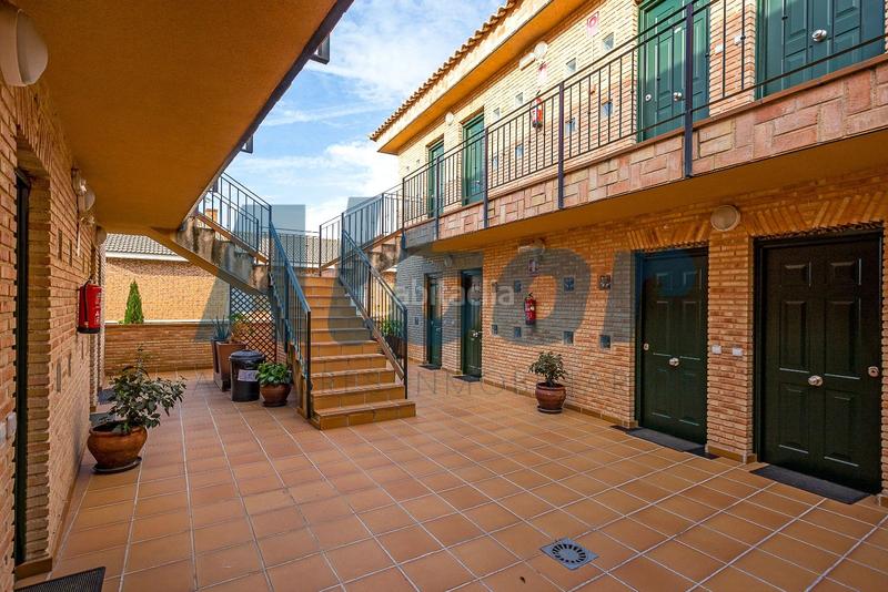 Foto 8a6439c9-e112-4a6d-b8d5-6ce53fb3b915. Edificio en Norte-Universidad Móstoles