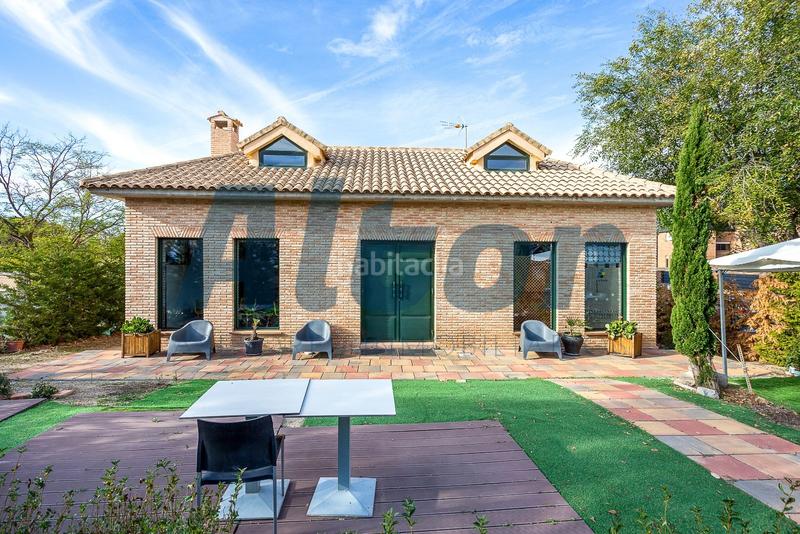 Foto b0e42501-3fea-40fc-9b3b-38983d500b57. Edificio en Norte-Universidad Móstoles