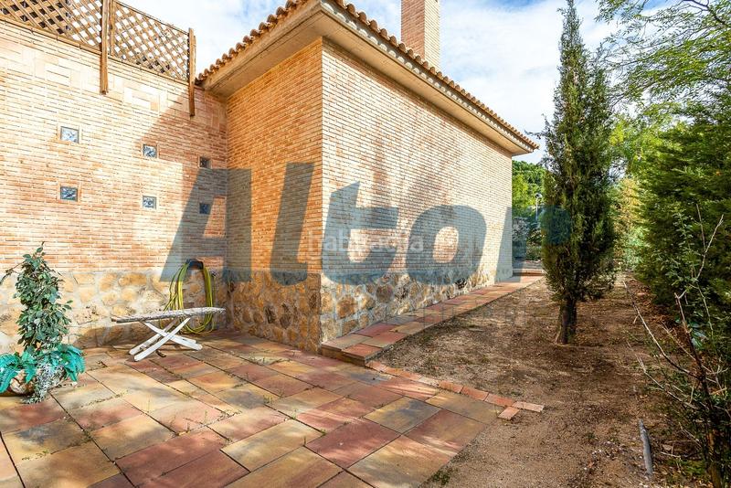 Foto b43b7abc-c6b7-4b22-b699-62e199461a2f. Edificio en Norte-Universidad Móstoles