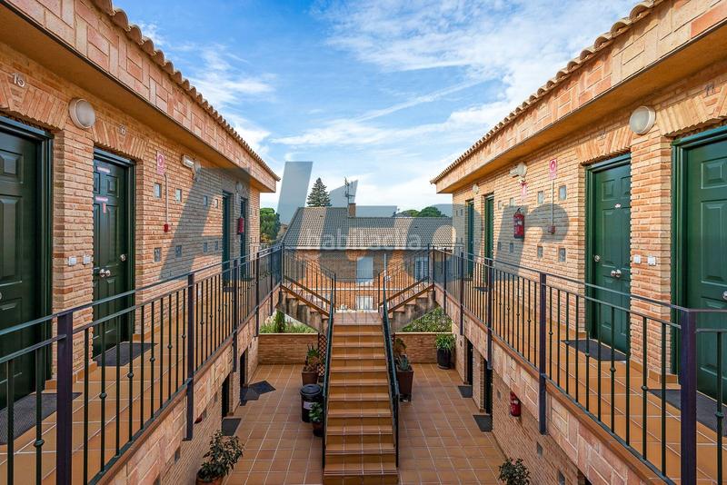 Foto c4bf3060-db80-40c2-ba19-38b403a8d55e. Edificio en Norte-Universidad Móstoles