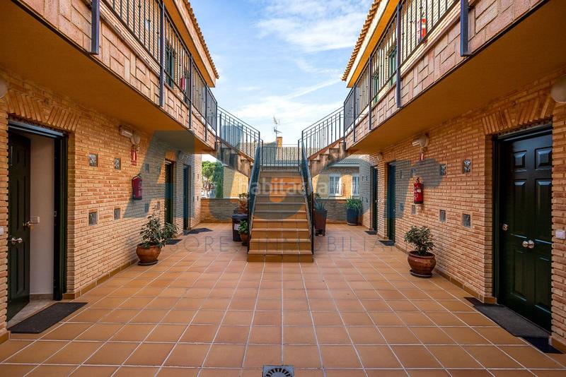 Foto cc103458-bb98-435d-9bda-c895aa569561. Edificio en Norte-Universidad Móstoles