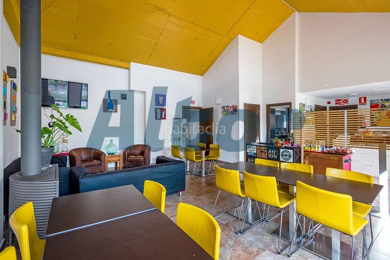 Foto fef5d3a3-ae0c-4703-b83f-9d2fc0c1ef3a. Edificio en Norte-Universidad Móstoles