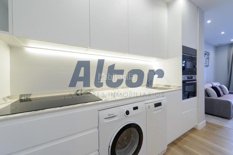 Foto b396edbf-a639-45c5-b0a7-04c841c500ce. Location appartement avec chauffage dans Cortes-Huertas Madrid