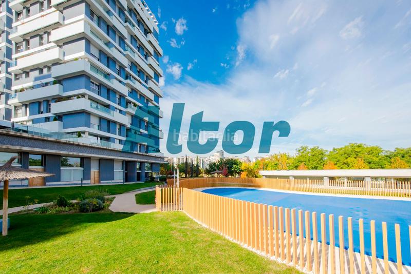 Foto 124bffc9-3a26-492b-ae96-773289852ddb. Oficina  en valdebebas calle jordi solé tura en Madrid