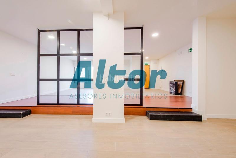 Foto 35222e92-ddf9-4cb5-8905-11c4c647c727. Oficina  en valdebebas calle jordi solé tura en Madrid