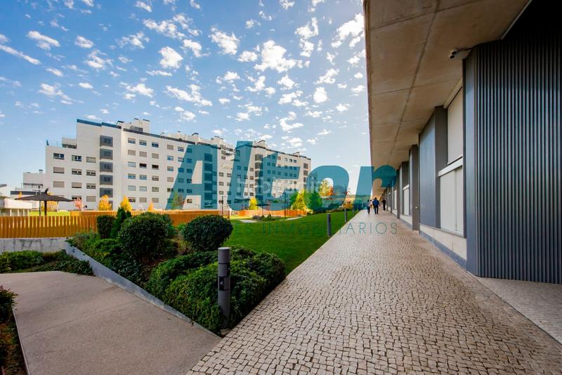 Foto 68223657-154d-45b1-95d4-7987a0615d1b. Oficina  en valdebebas calle jordi solé tura en Madrid