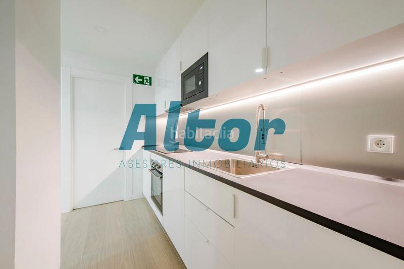 Foto d87c8c55-e90c-4cf5-8993-cfd35299d342. Oficina  en valdebebas calle jordi solé tura en Madrid