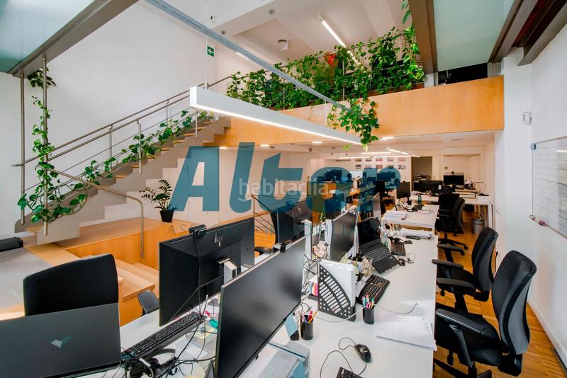 Foto 042646ea-f676-4388-82f6-494bc37b8fa9. Office space in Vallehermoso Madrid