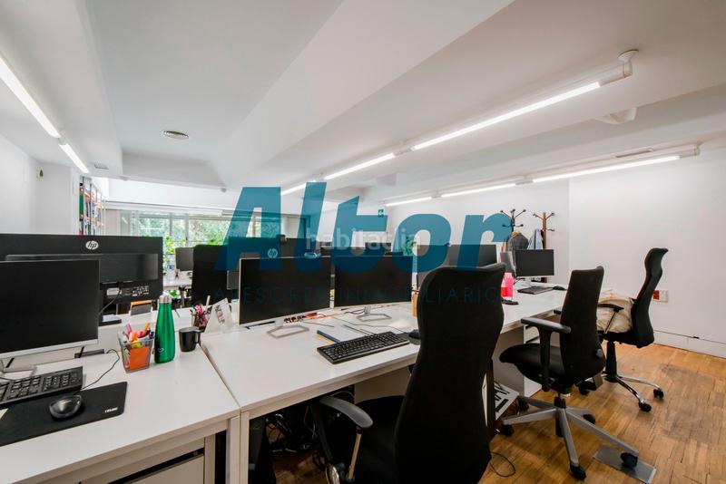 Foto 27946bec-6ee8-41c7-8ed1-8f1f816a90a3. Office space in Vallehermoso Madrid