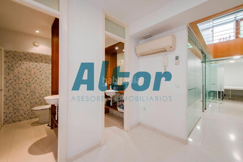 Foto dd4a3cee-709d-4002-bf81-e05c249e0a29. Office space in Vallehermoso Madrid