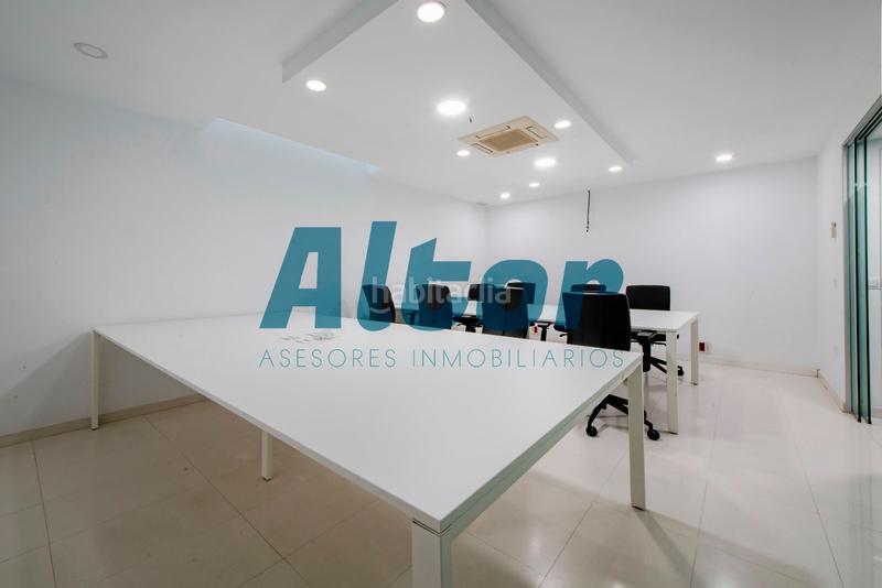 Foto f35a7505-eaf0-4eb4-a2ed-768a87c7316f. Office space in Vallehermoso Madrid