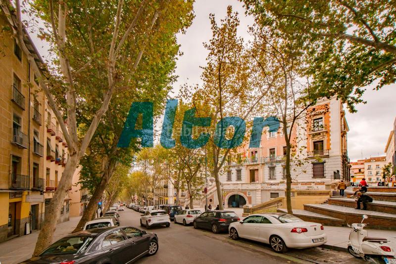 Foto ae92a307-e822-4d0c-be9c-e840846b2f24. Local comercial en Embajadores-Lavapiés Madrid