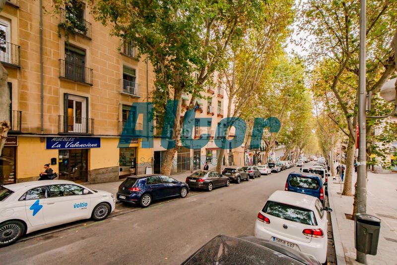 Foto c75887f2-5997-4de2-a081-3473609c9b0d. Local comercial en Embajadores-Lavapiés Madrid