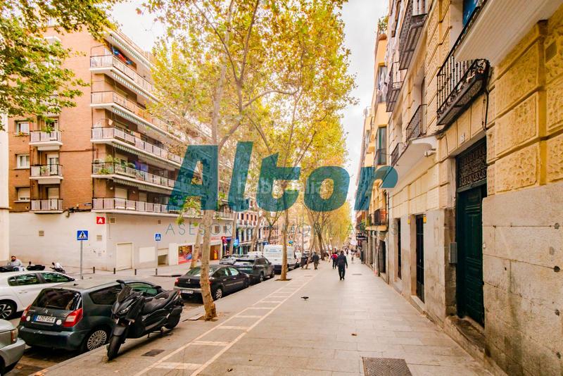 Foto f6125764-197d-42dc-a4c1-739c344156d0. Local comercial en Embajadores-Lavapiés Madrid