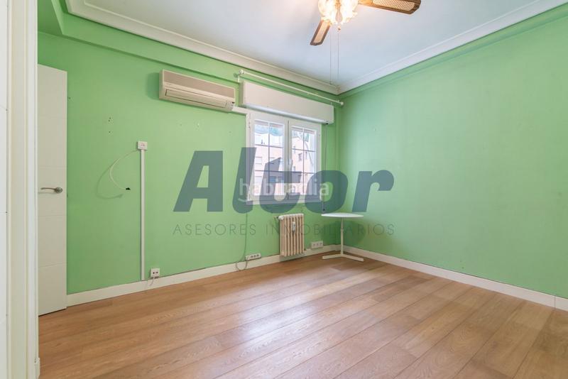 Foto 24f94a44-eac5-40ce-92e9-03b3c0ebfdf5. Appartamento con riscaldamento in Goya Madrid