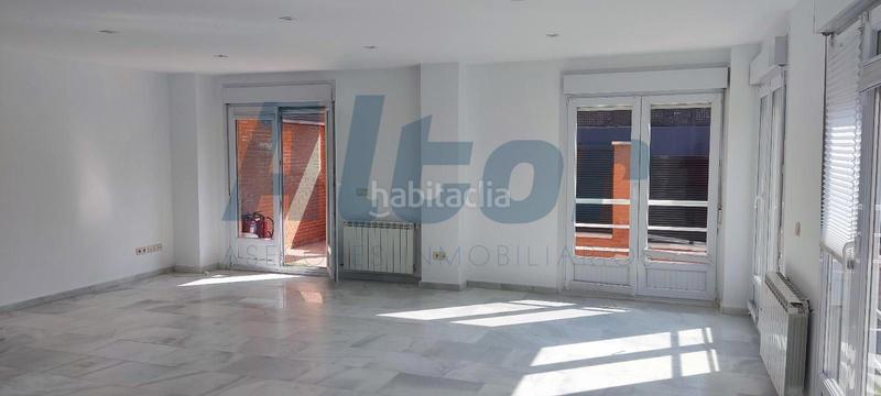Foto 71554efd-8587-4715-a3be-77efe6a7040f. Affitto casa a schiera con riscaldamento parcheggio in Madrid