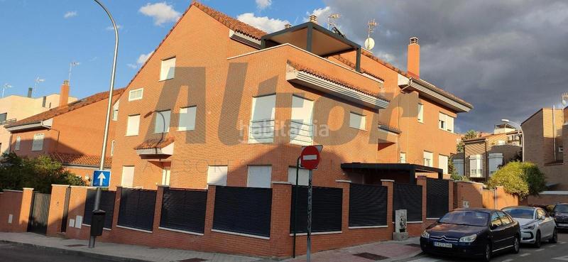 Foto 1745659f-7b2f-420a-962d-5e6bec71f607. Lloguer casa adossada amb calefacció aparcament a Madrid