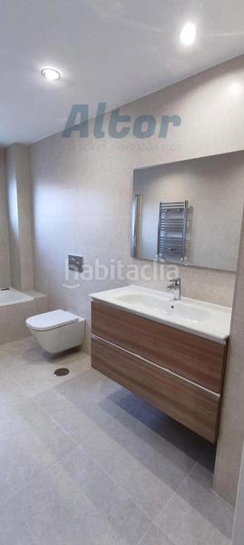 Foto 0bd34780-a6b5-4920-a4b9-156c1d2c9d62. Location maison jumelée avec chauffage parking dans Madrid