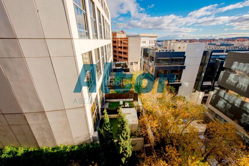 Foto 22c6ea12-4e55-45a9-9d83-8d2a275624b3. Office space with heating parking in Simancas Madrid