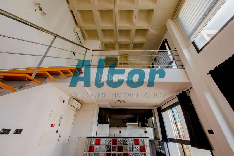 Foto 98d415b2-7fb5-49b5-9f29-31fc3079140b. Office space with heating parking in Simancas Madrid