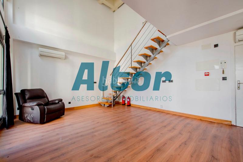 Foto a4e2c6aa-f0e5-47af-a7df-8caa22244c7c. Office space with heating parking in Simancas Madrid