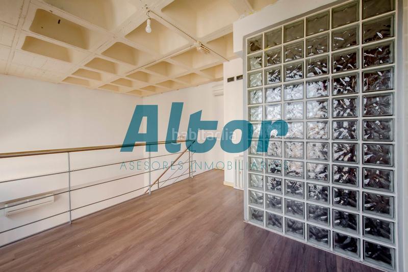 Foto aabf1cb8-d4cc-4c94-8118-50504c3eb647. Office space with heating parking in Simancas Madrid