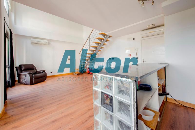 Foto c73955d7-951d-40b4-a3b0-52c201a24bb4. Office space with heating parking in Simancas Madrid