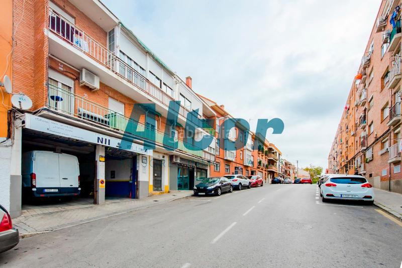 Foto 4655f0ad-403a-42b0-9c41-e328c8efe07e. Locale commerciale in Tres Olivos-Valverde Madrid