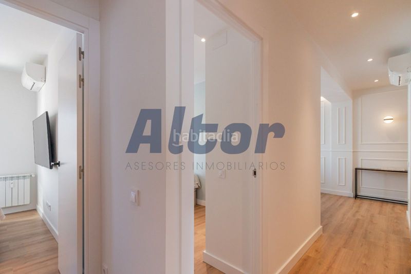 Foto 03235467-ba4c-4059-bf3d-6b8b2f5e4b9a. Pis amb calefacció a Ibiza Madrid