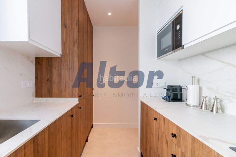 Foto 2a9d4d12-b3e9-4af6-8a4f-82d60387abb7. Pis amb calefacció a Ibiza Madrid