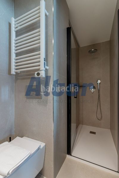 Foto 35628c70-4b28-4f38-a7ba-f1840ef840f2. Pis amb calefacció a Ibiza Madrid