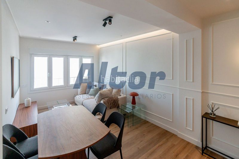 Foto 44a902b3-88e7-4059-88cb-57a28ad22b7e. Pis amb calefacció a Ibiza Madrid