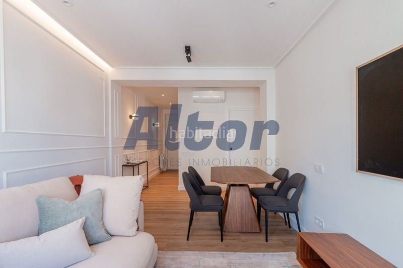 Foto b5215e2a-9daa-4ede-aa19-7b4e36bcc147. Pis amb calefacció a Ibiza Madrid