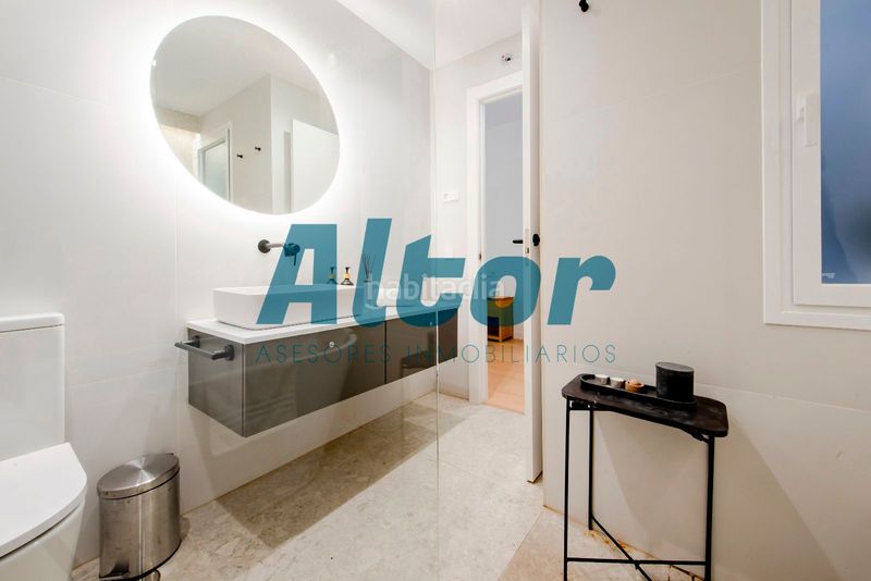 Foto abb3a376-fb0a-4231-8481-44f0e6a6b4bd. Pis amb calefacció a Ríos Rosas-Nuevos Ministerios Madrid