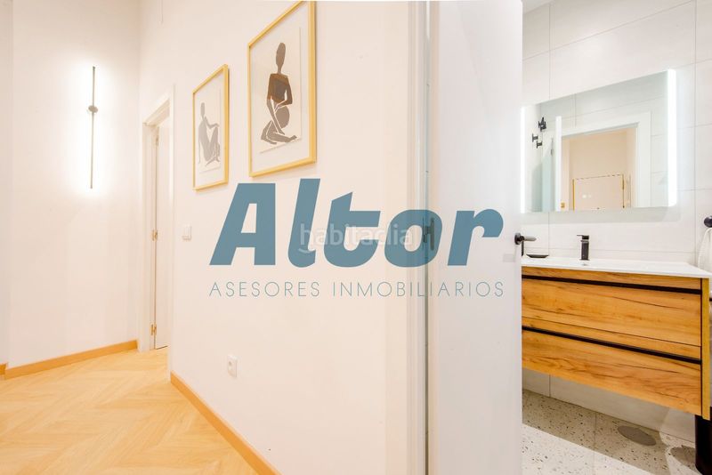 Foto 16109f56-b775-44b1-9bc2-d7311666e2ec. Pis amb calefacció a Almagro Madrid